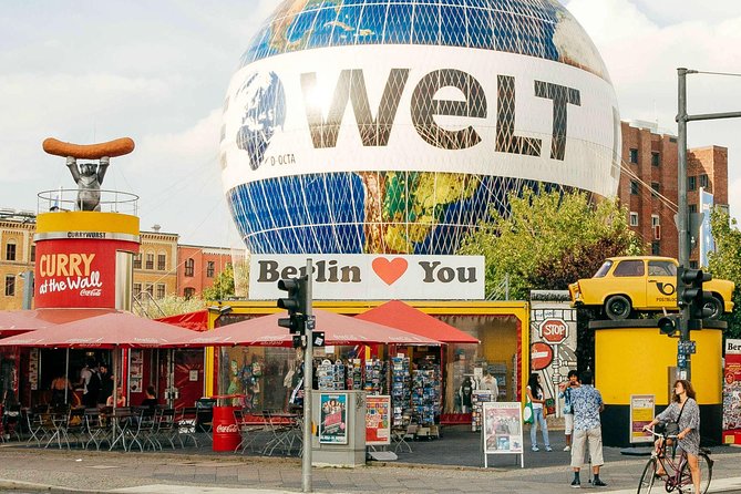 The Beauty of Berlin by Bike: Private Tour - The Iconic Brandenburg Gate and Surroundings