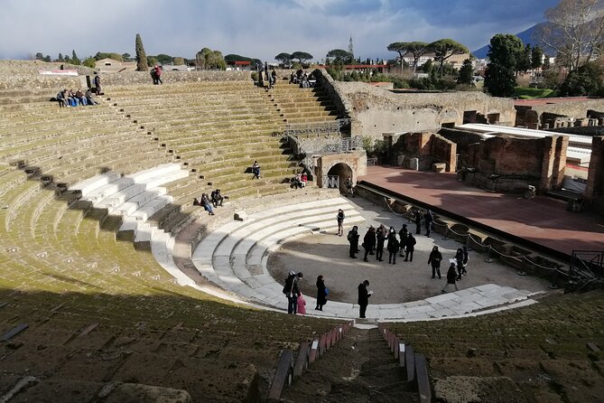 The beauty of Pompeii with a Private Expert Tour Guide / Archaeologist. - Enjoying the Pompeii Theaters and Casa del Menandro