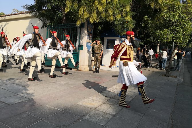 The Best of Athens Tour: Top Sights and Attractions - Strolling Through the Picturesque Plaka Neighborhood