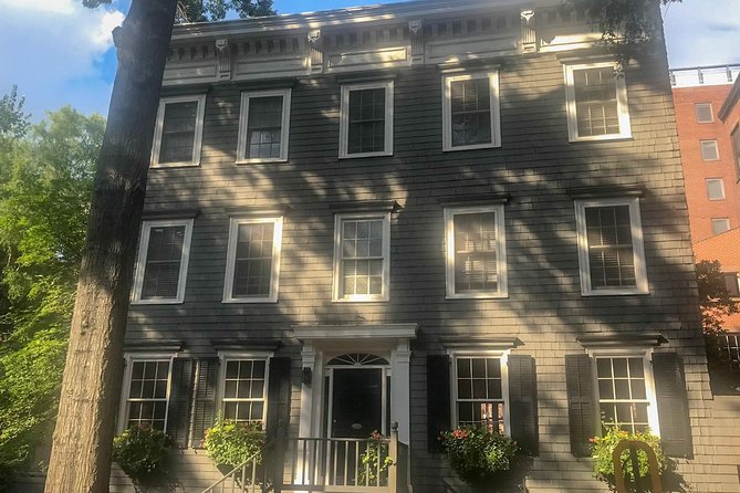 The Best of Brooklyn Walking Tour: "The Brooklyn Revolution!" - Logistics and Accessibility