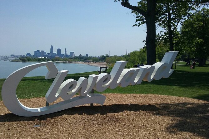 The Best of CLE - Unique Cleveland Stops: The Arcade and Heinen’s Downtown