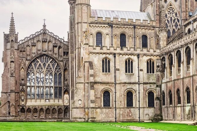 The Best of Ely Tour: A Self-Guided Audio Tour - Visiting the Oldest Building and City Gate
