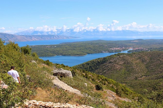 The Best of Hvar Small Group with Wine Tasting and Local meal - Key Points