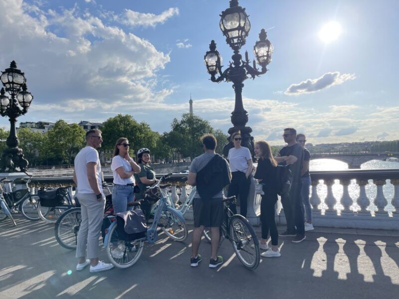The Best of Paris: Small Group Bike Tour like a Local - The Guides Make the Difference