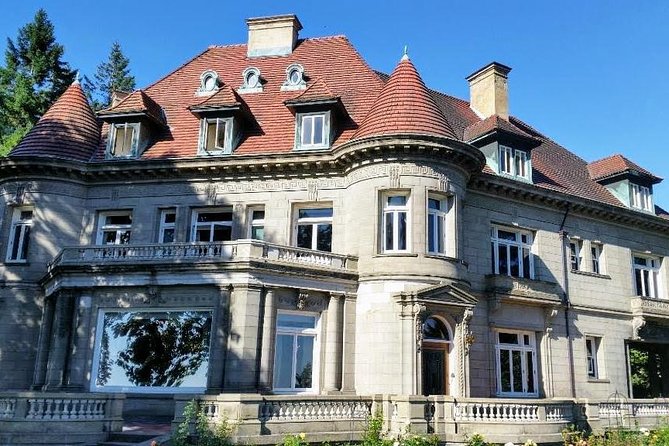 'The Best of Portland' City Tour: Small-Group Sightseeing Tour - Ending at Powell’s City of Books: A Literary Treasure