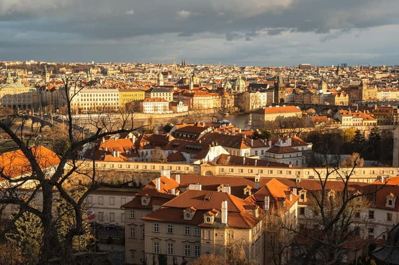 The Best Of Prague: 3 Hour Walking Tour - Pacing, Duration, and Practical Tips