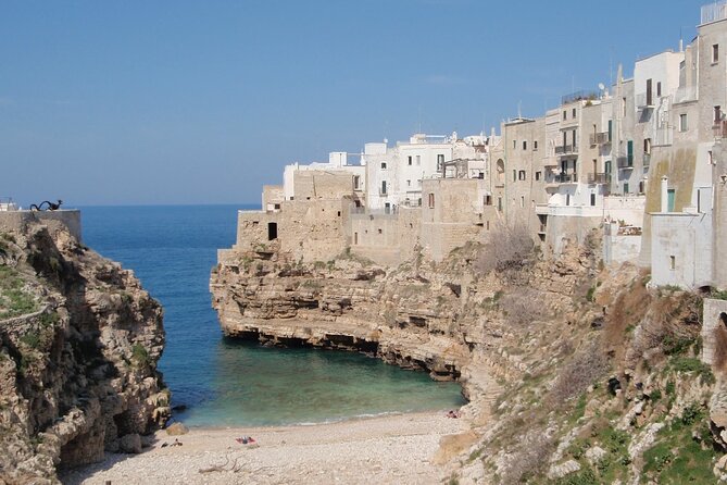 The Best of Puglia: Three White Purls - Visiting Locorotondo for Wine and Scenic Views