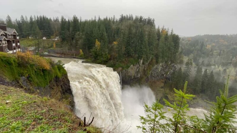 The Best of Seattle and Majestic Snoqualmie Waterfalls - Pacing, Accessibility, and Tour Highlights