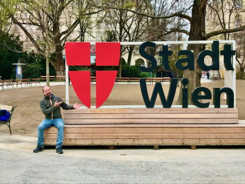 The best of Vienna on foot - Practical details and meeting arrangements