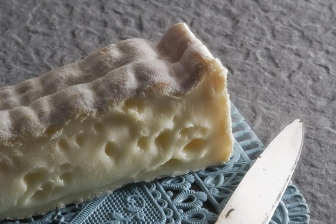 The Best Paris Food Tour with a French expert - Highlights of the Food and Wine Tastings