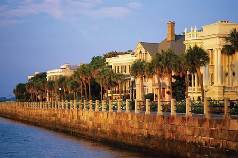 The Best Private History Walking Tour in Charleston! - Discover the Original Defensive Wall and Revolutionary War Sites