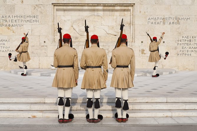 The Best Way to See and Learn about Athens in 6 hours - Key Points