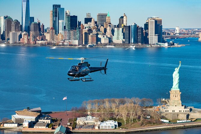 The Big Apple Helicopter Tour of New York City - The Strengths and Limitations of This Helicopter Tour