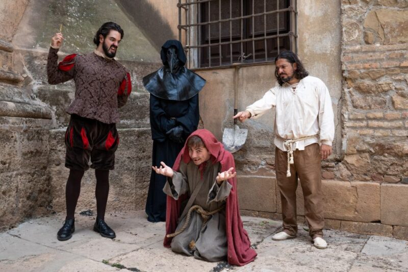 The black plague, theatrical visit - Discover the Dramatic Theatrical Tour of Malaga’s Black Plague