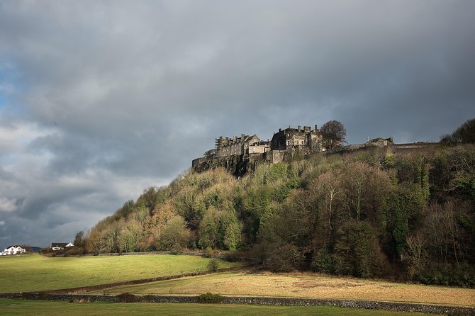 The Braveheart tour from Glasgow or Edinburgh - Enriching Details: Snacks, Whisky, and Personal Touches