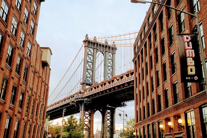 The Brooklyn Way - Discover DUMBO’s Transformation from Industry to Trendy Neighborhood