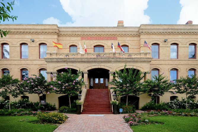 The Bryan Museum Admission - Key Points