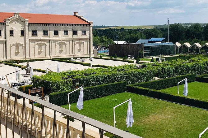 The Castle Mimi Wine Private Tour with Tasting - Logistics: Transportation and Convenience