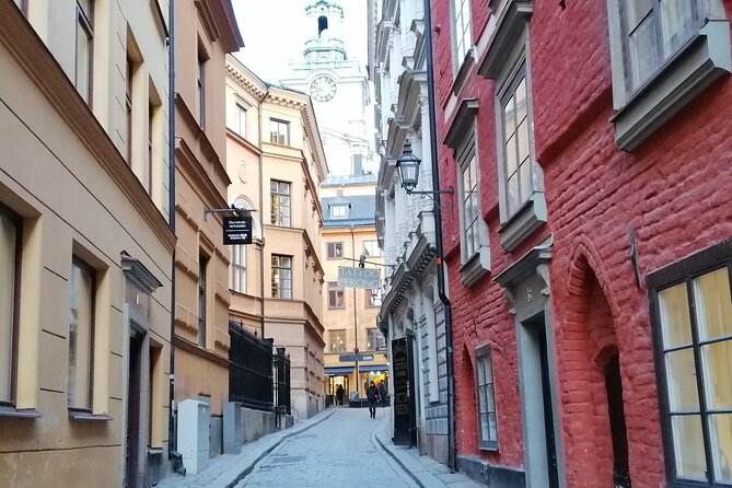 The Charms of Stockholm's Old Town with a Taste of Vikings Mead - Political Evolution at the Riksdag