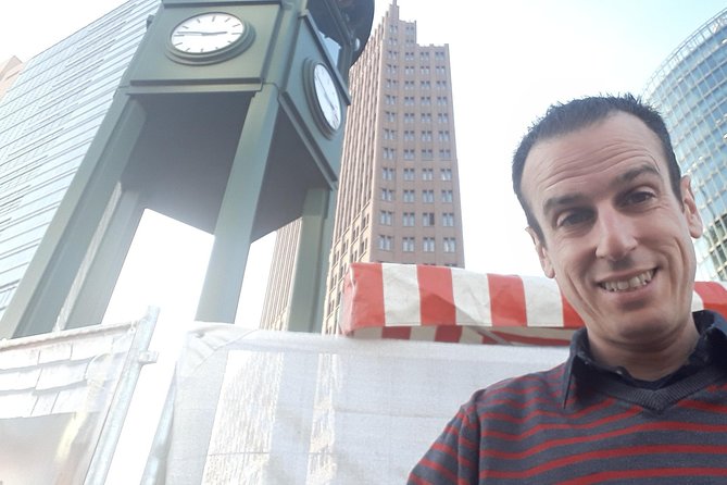 The Cold War and The Wall - Private Tour with Jacob - The Victory Column and the 1953 East Germany Revolution