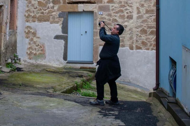 The colors of Bosa: photowalk with tasting and sunset - Key Points