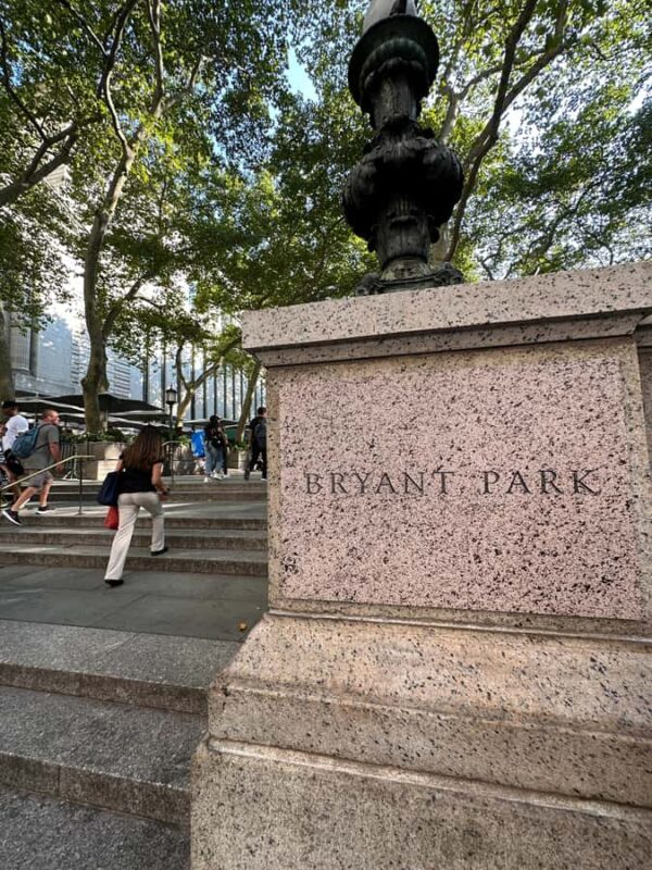 The Comedy Bus Tour of NYC - Passing by Saks Fifth Avenue’s Fashion-Forward Mannequins