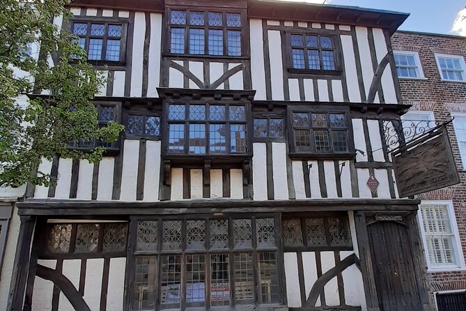 The Condensed Canterbury Tour - Passing by the Modern Marlowe Theatre