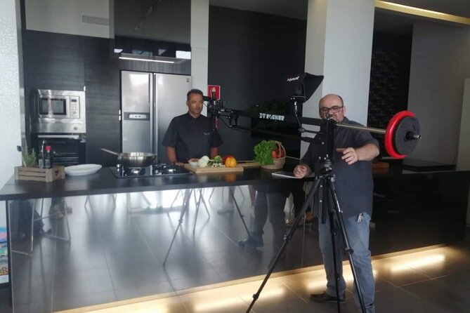 The Cooking Show Experience -Birthday ideas Tenerife - - Chef Roberto Medda’s International Culinary Expertise in Tenerife