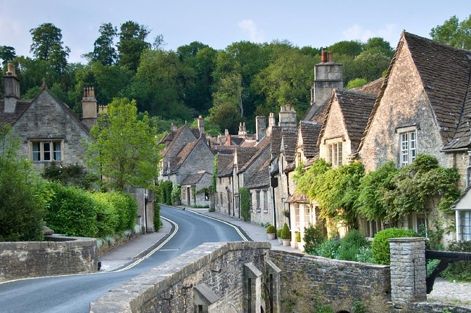 The Cotswolds Guided Day Tour from London - Departure from Earl’s Court Station for a Stress-Free Journey