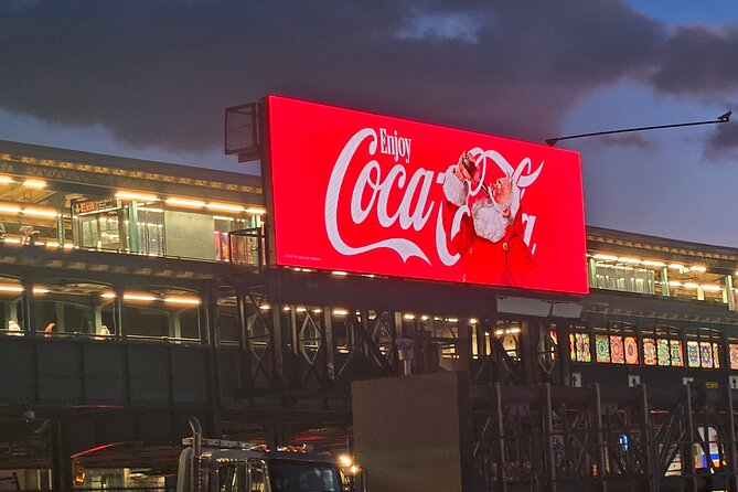 The Dark Christmas Tour (Lower Manhattan) - The Artist Behind Santa’s Face