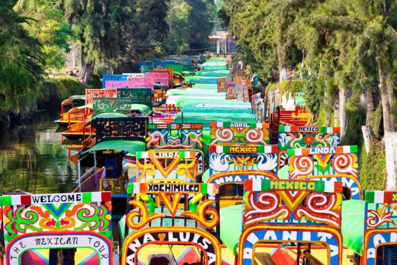 The Day of the Dead Private Tour in Mexico City - Gliding Through Xochimilco’s Trajineras on Vivid Canals