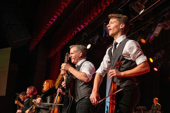 The Dutton Show at the Dutton Family Theater - Audience Experience and Why It Scores a Perfect 5