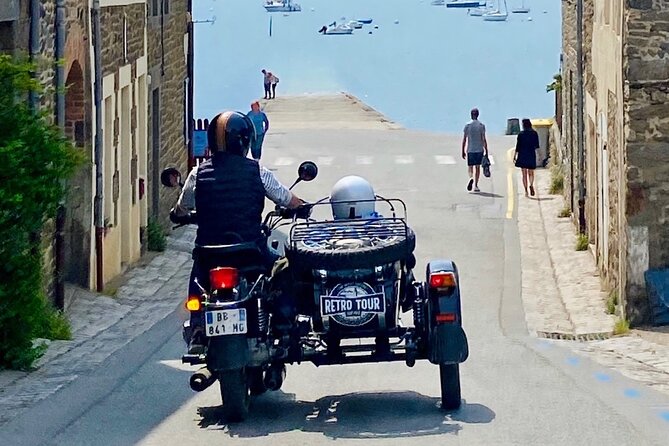 The Emerald Coast and Cancale in vintage sidecar with driver - Highlights of Cancale’s Oyster Market and Ports