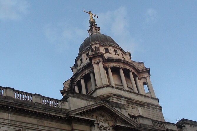 The Fading Light London Ghost Walk - Explore Londons Haunted Side with The Fading Light Ghost Walk