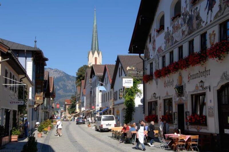 The Famous Partenkirchen Walking Tour - Local Tips for Dining, Pubs, and Sights