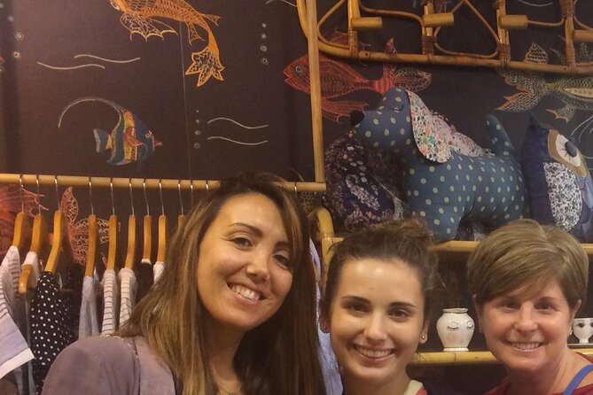 The Fashionista Experience: Personal Shopping and Styling in Paris (Teenagers) - Limitations and Considerations