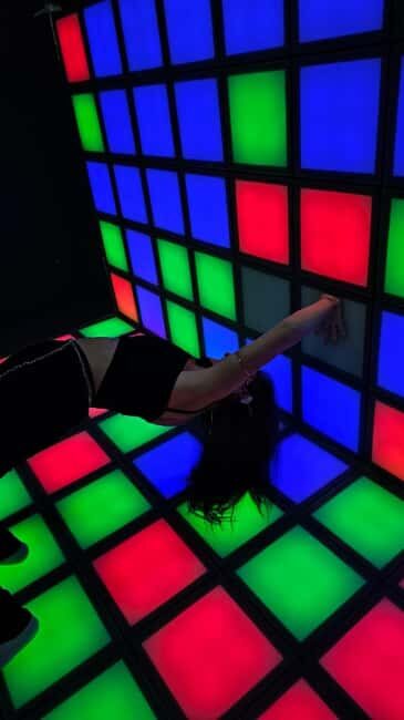 The Floor is Lava in Tirana Escape Room - How the Game Progresses: From Easy to Challenging Levels