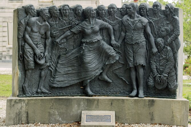 The French Quarter History Tour - The Rich Mini-Stops in the French Quarter