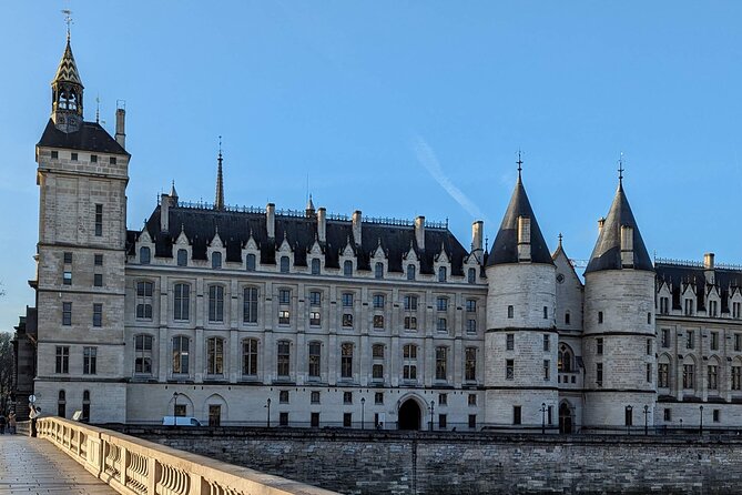 The French Revolution: Self Guided Audio Tour of Paris - Learning at Musée Carnavalet: Confiscation and Cultural Shifts