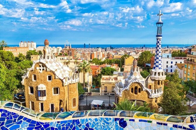 The Glorious Gaudi (Small group): Sagrada Familia & Park Guell - Expert Guides and Personalized Attention