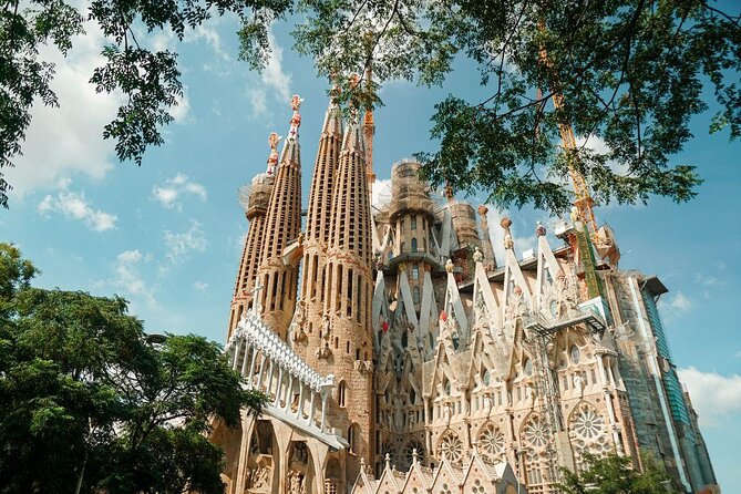 The Glorious Gaudi (Small group): Sagrada Familia & Park Guell - Why This Tour Stands Out in Barcelona