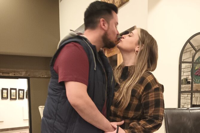 The GMC Yukon Traverse City MARRIAGE PROPOSAL WINE TOUR - Transportation and Group Size