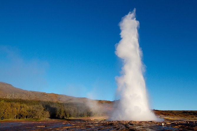 The Golden Circle & Northern Lights Combo tour - Geysir Geothermal Area: Iceland’s Spouting Natural Wonder