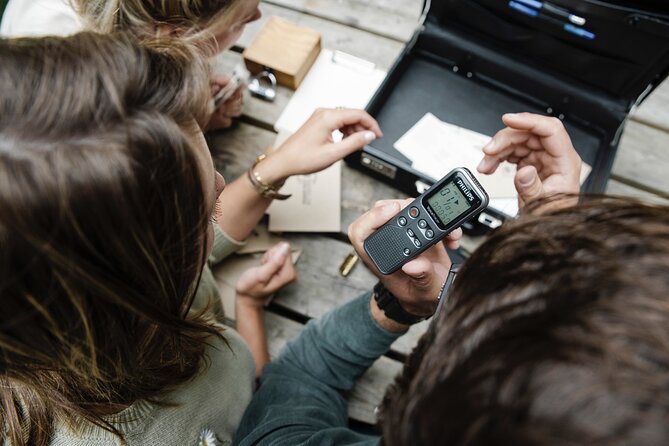 The Goldheist - Trilling Private City Escape Game Rotterdam - Flexibility to Pause and Enjoy Rotterdam’s Atmosphere