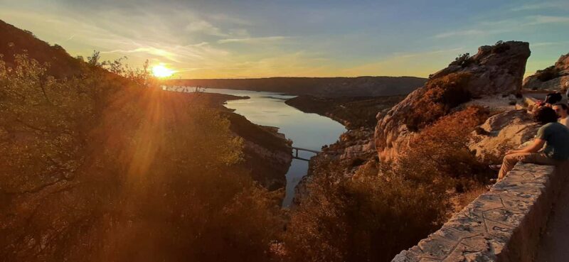 The Gorges du Verdon, departing from Moustiers-Sainte-Marie, tour and transportation - Key Points
