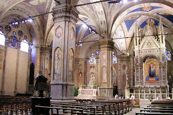 The Grand Tour of Florence (small groups only, limited places) - The Tours Starting Point at Florence’s Santa Maria Novella