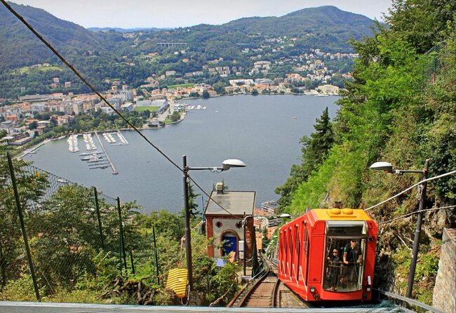 The Grandeur Of Como: Villa Olmo and Brunate Funicular - Starting the Day in Como’s Historic Old Town