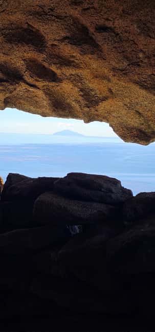 The Granite Trail with a gourmet aperitif: Elba between nature and flavors - Scenic Views and Aromatic Mediterranean Scrub