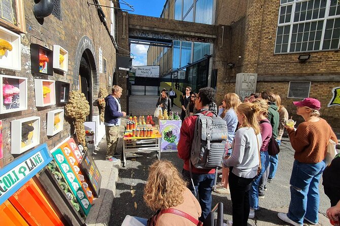 The Great Street Art Experience - Explore Londons Street Art with a Guided Tour in Shoreditch and Beyond