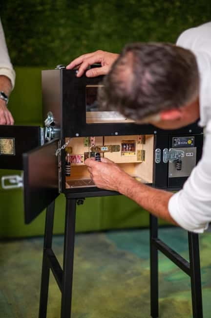 The Hague: EscapeBox Game - Final Thoughts on the EscapeBox Experience